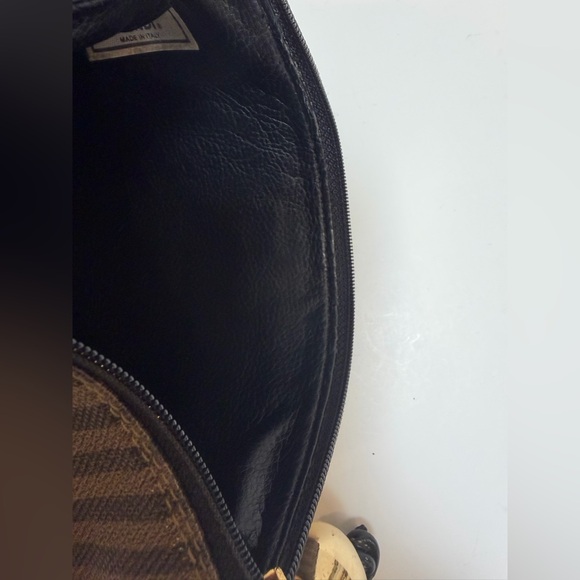 Fendi Leather Pequin Thin Striped Clutch, Pouch, Makeup Bag Vintage EUC - Picture 13 of 16